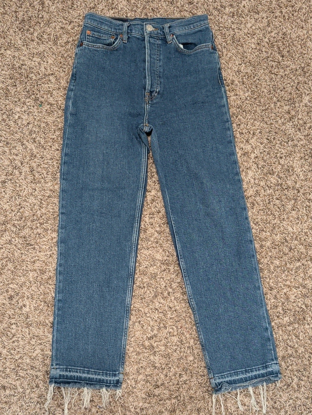 Re/Done blue 70s ultra high rise raw hem stove pipe jeans - Picture 4 of 13